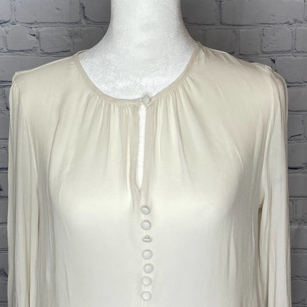 Forever 21 Contemporary XS Cream Blouse 